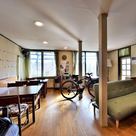 Kurumayama Kogen Guesthouse Urara Chino Luaran gambar